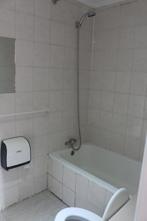 Hostal Ochen Punta Arenas Esterno foto