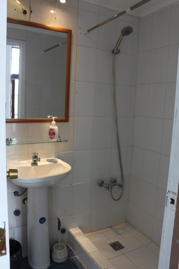 Hostal Ochen Punta Arenas Esterno foto