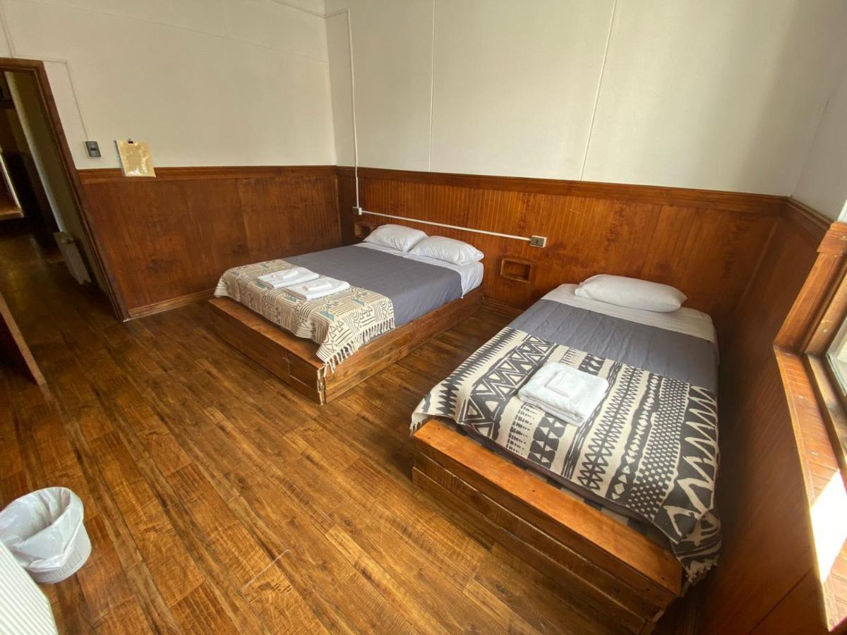 Hostal Ochen Punta Arenas Esterno foto