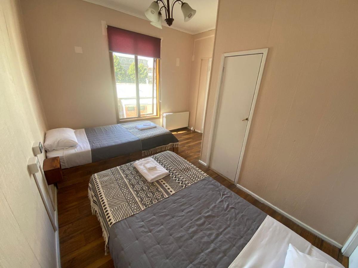 Hostal Ochen Punta Arenas Esterno foto