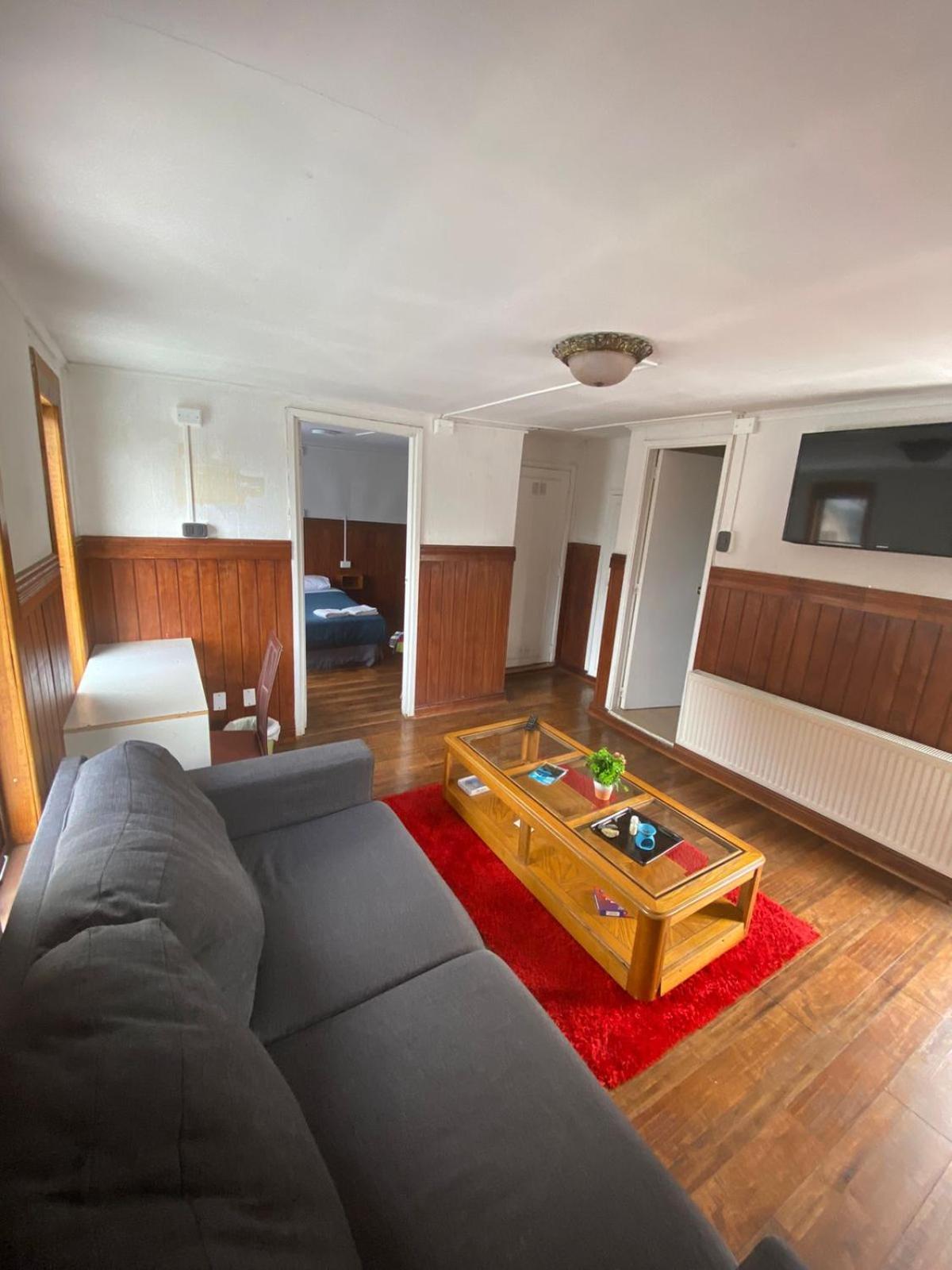 Hostal Ochen Punta Arenas Esterno foto